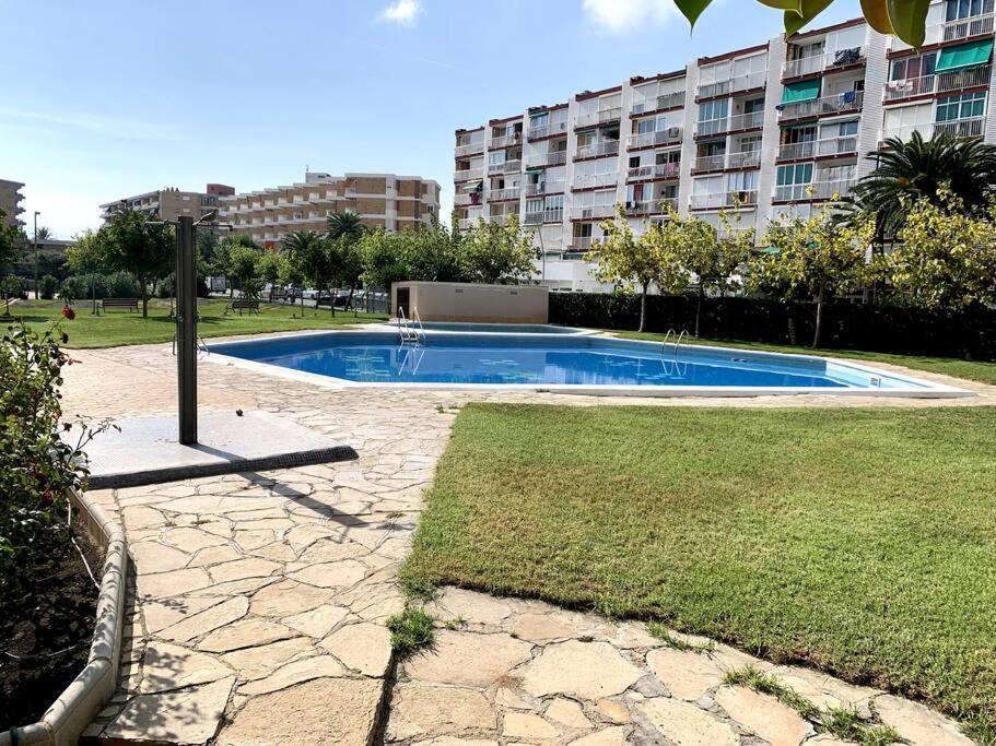 Bouquet Dream La Pineda Apartman Kültér fotó